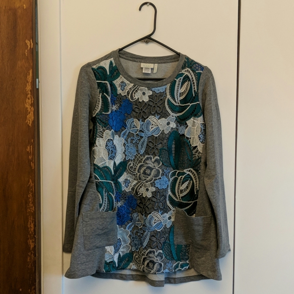 LOGO Lounge Flowery Top